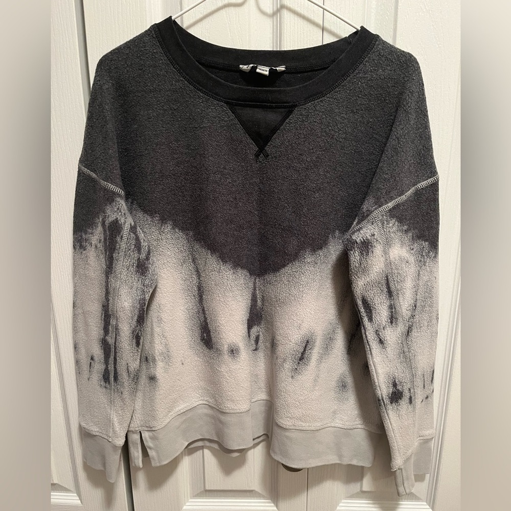 American Eagle Inside Out Tie Dye Sweatshirt - Picture 2 of 6